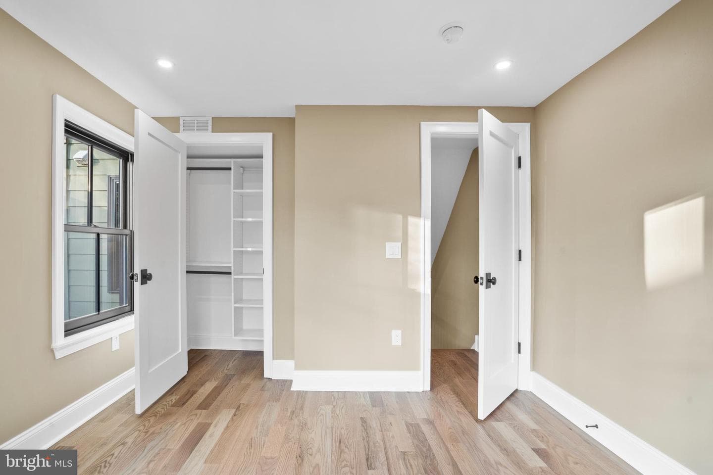 2214 Mount Vernon Street photo 34