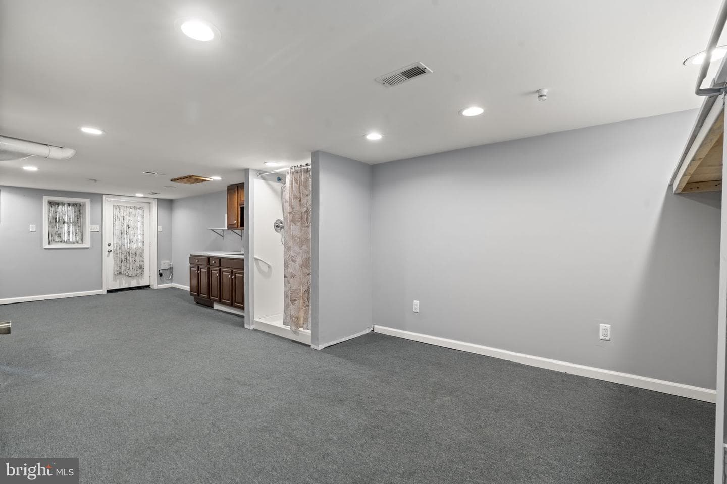 3348 Ashville Street photo 20