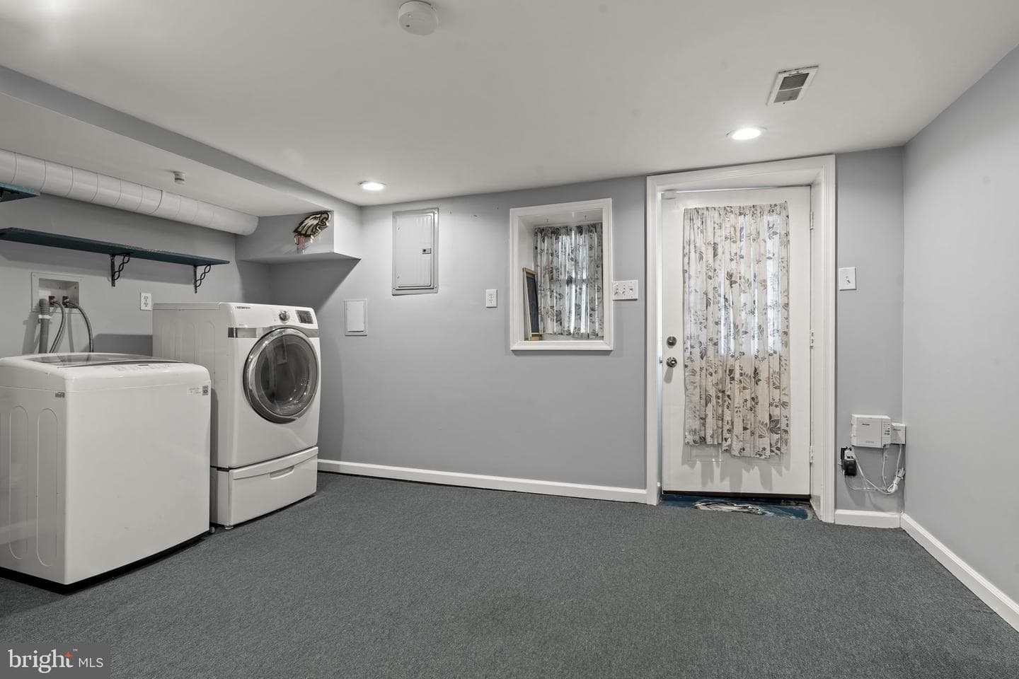 3348 Ashville Street photo 24