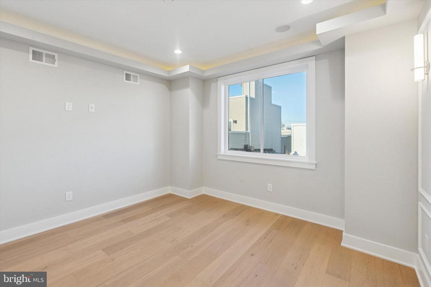 408-410 Cantrell Street photo 21