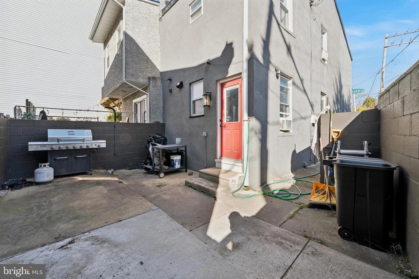 2366 E Fletcher Street photo 14