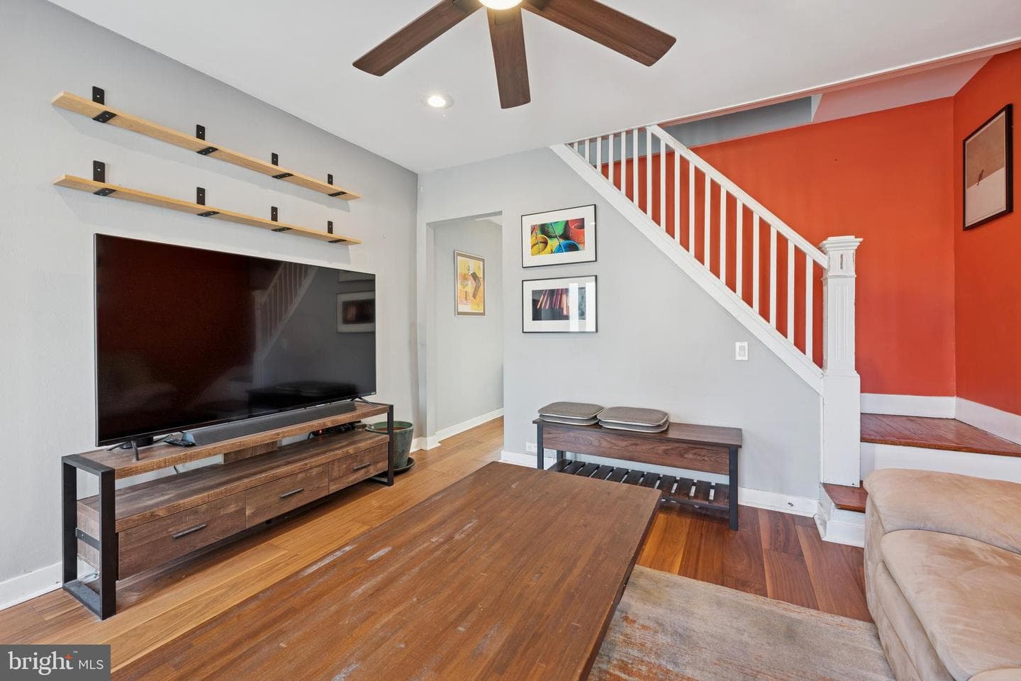 2366 E Fletcher Street photo 6