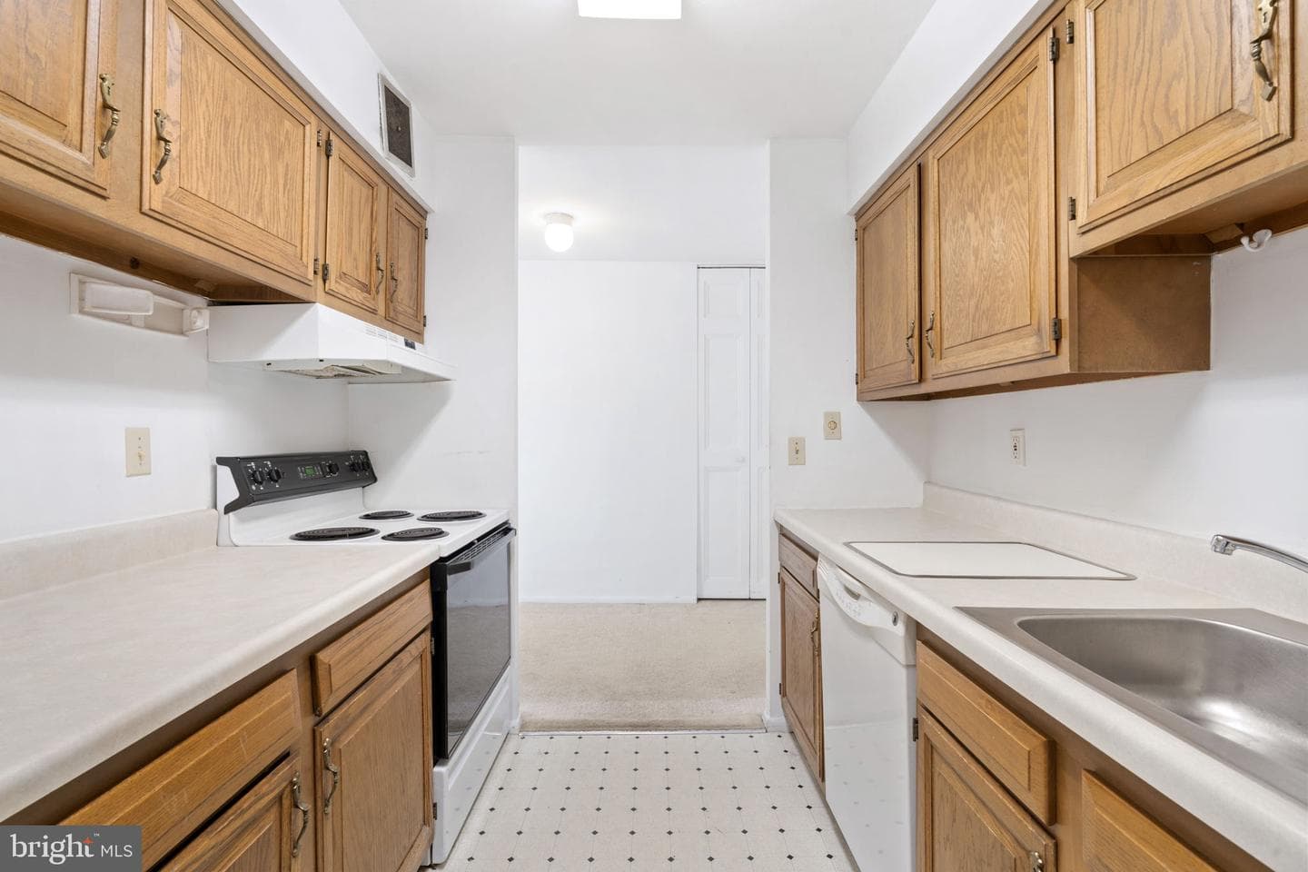 1420 Locust Street #7m photo 18
