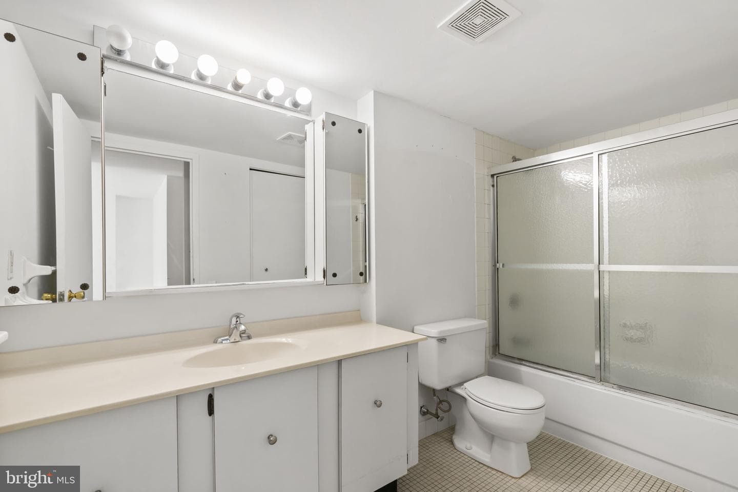 1420 Locust Street #7m photo 35