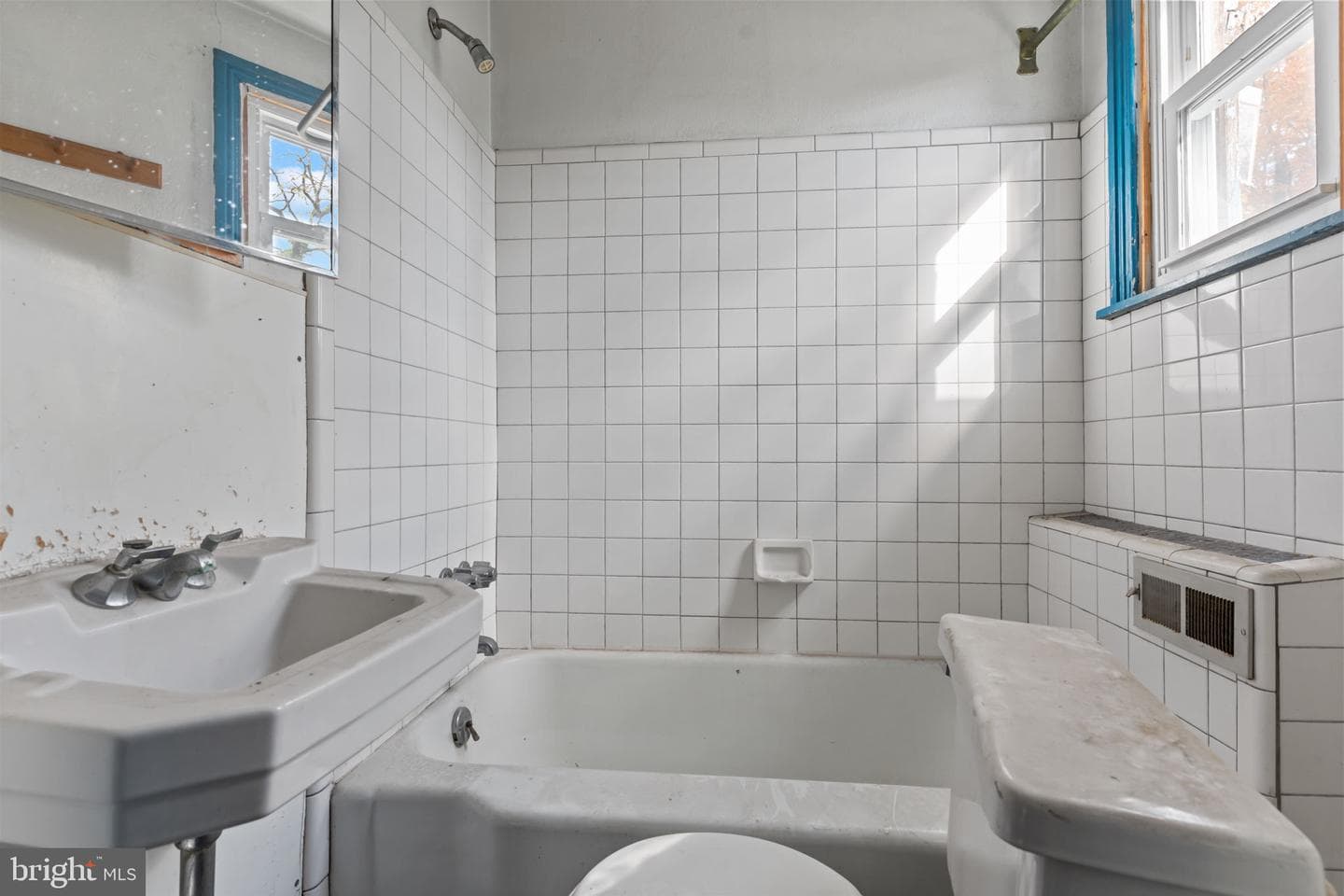 4937 Rubicam Street photo 29