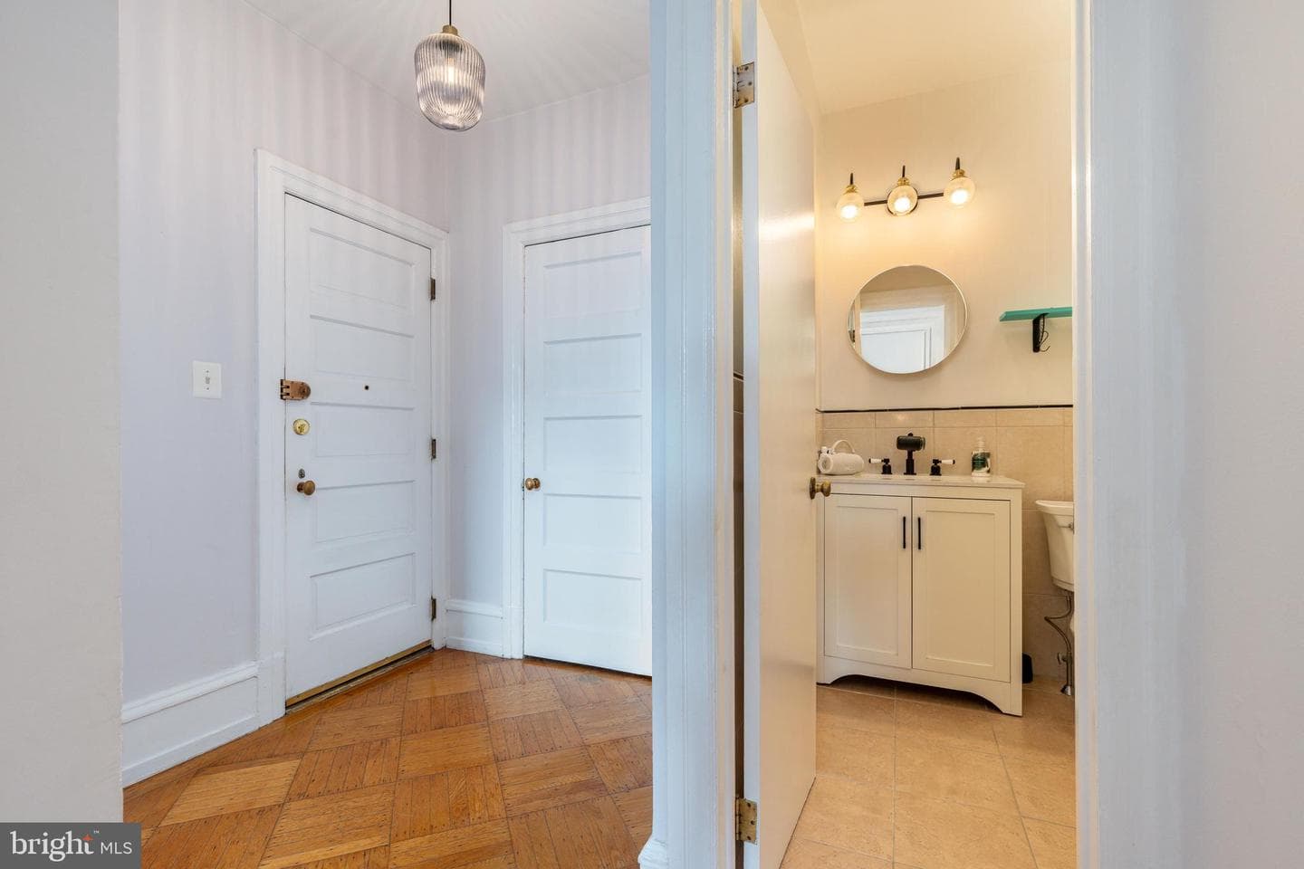 250 S 13th Street #3e photo 19