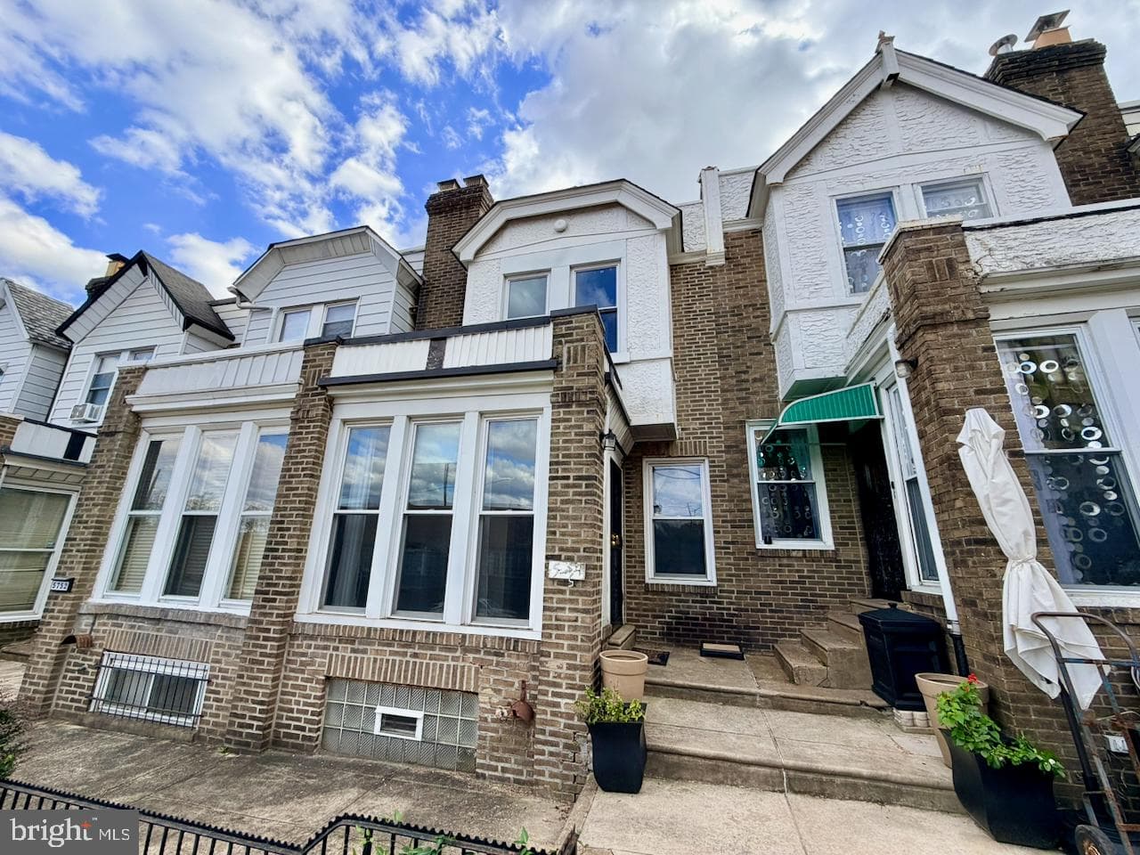 5754 W Oxford Street photo 33