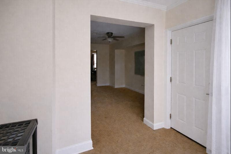 5754 W Oxford Street photo 5