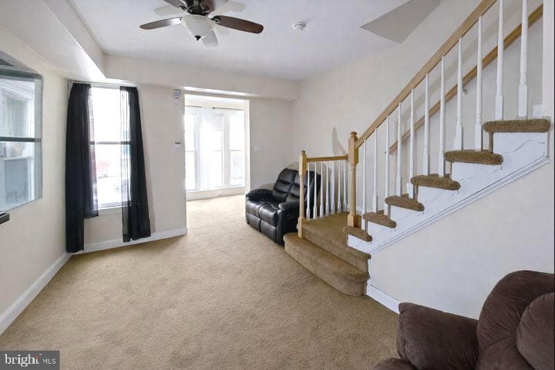 5754 W Oxford Street photo 6