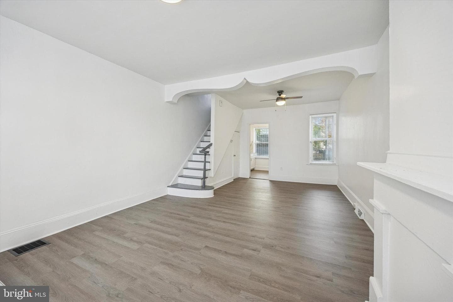 2218 N Gratz Street photo 4