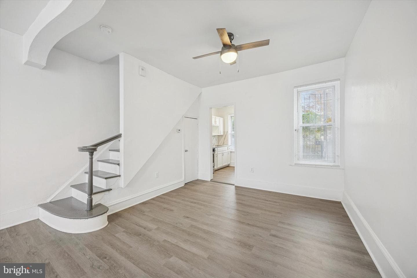 2218 N Gratz Street photo 7