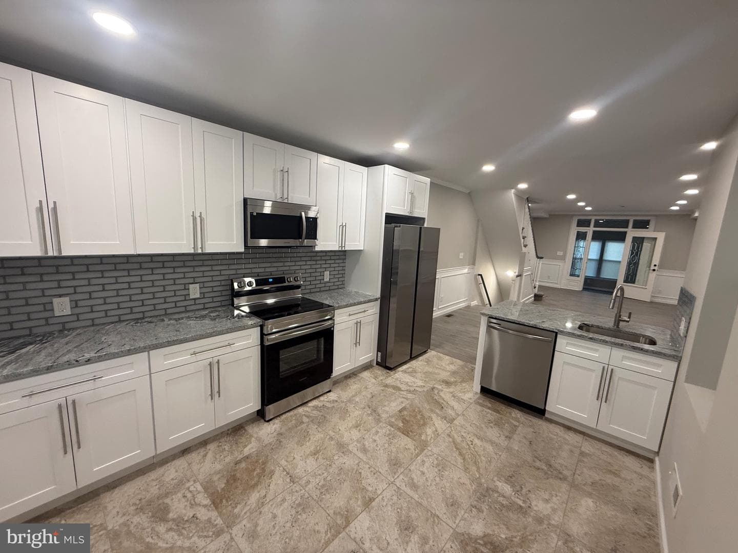 1508 W Chew Street photo 5