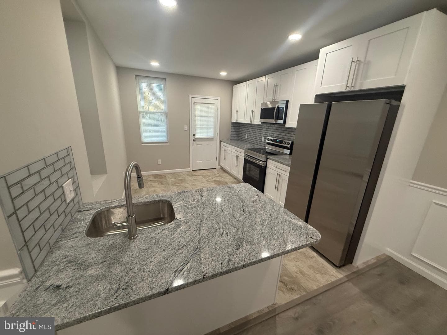 1508 W Chew Street photo 8