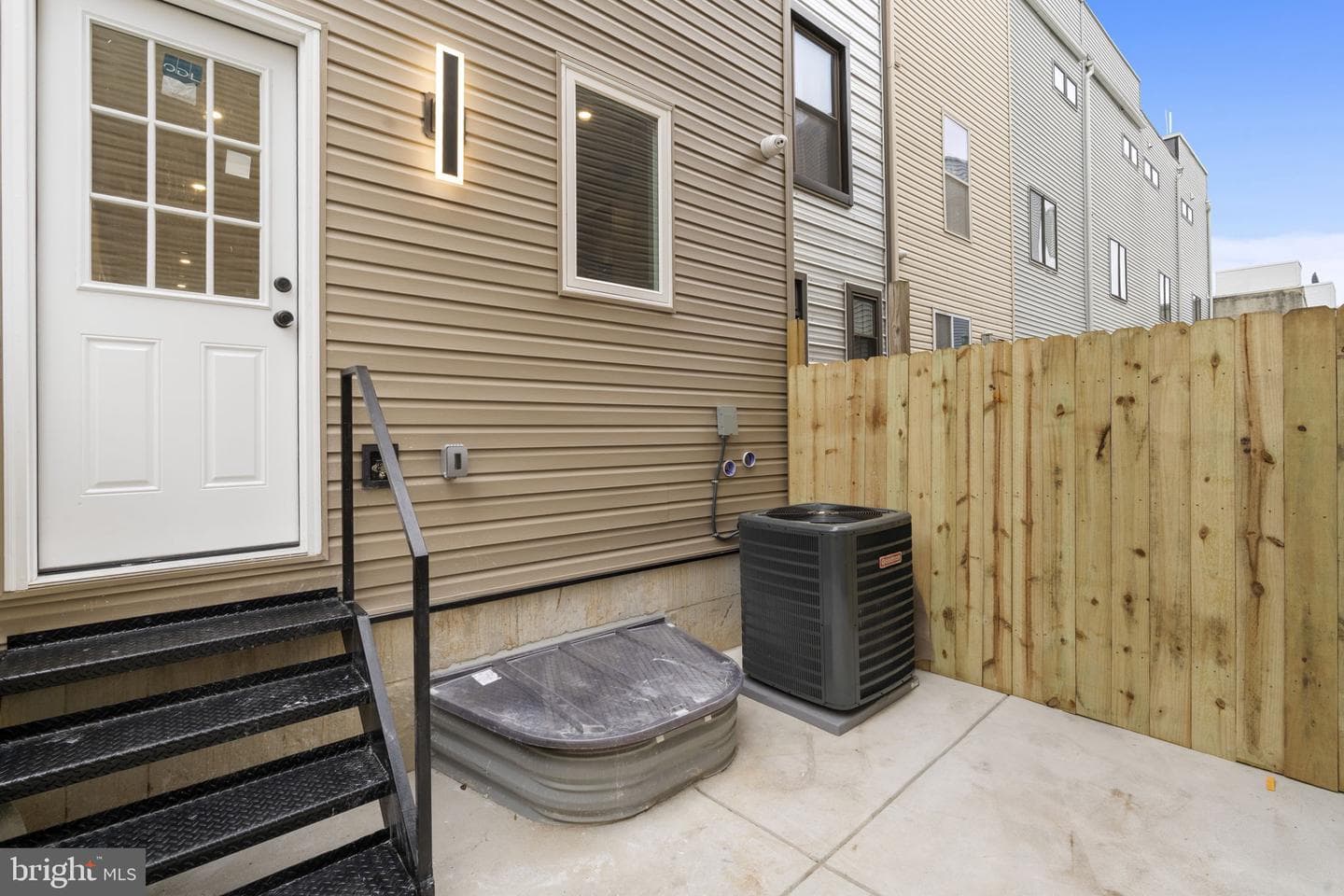 2619 Cedar Street photo 17