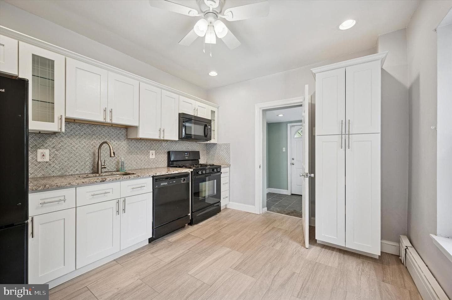 6814 Tulip Street photo 6
