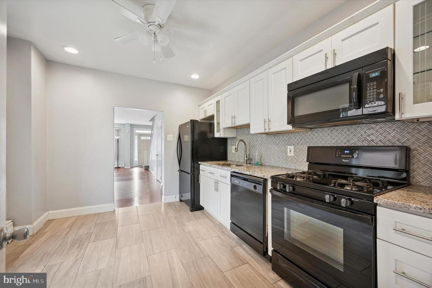 6814 Tulip Street photo 7