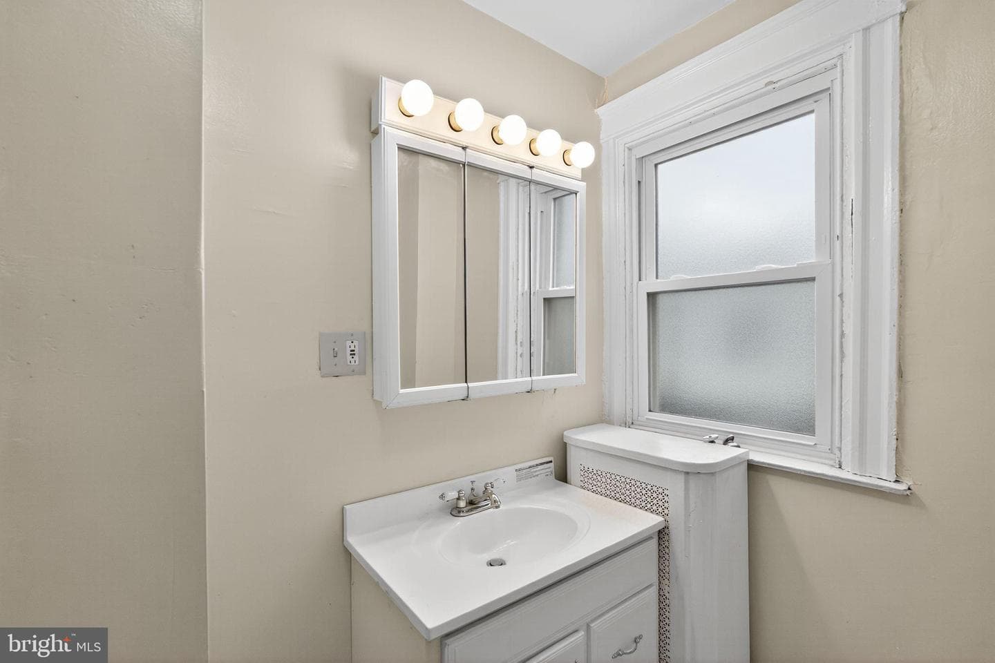 5712 Sansom Street photo 25