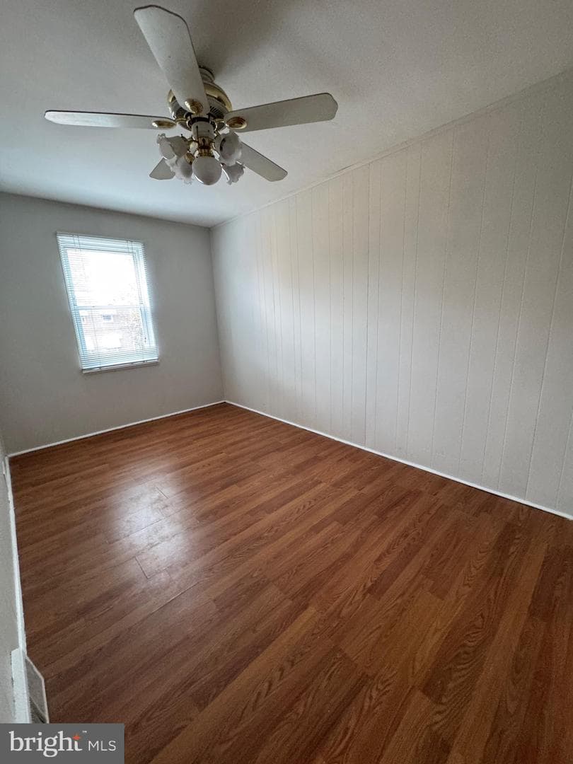 3255 Friendship Street photo 3