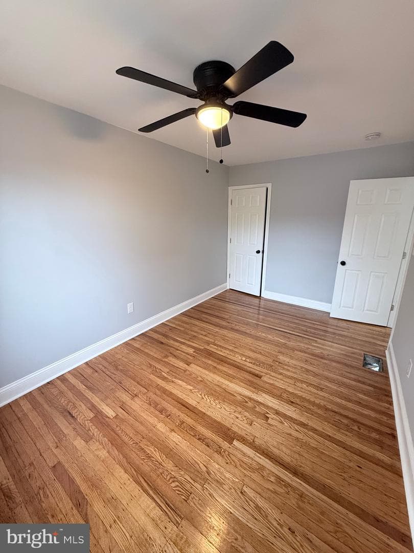 1124 E Stafford Street photo 14