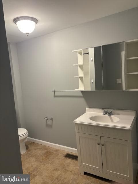 223 Sigel Street photo 4
