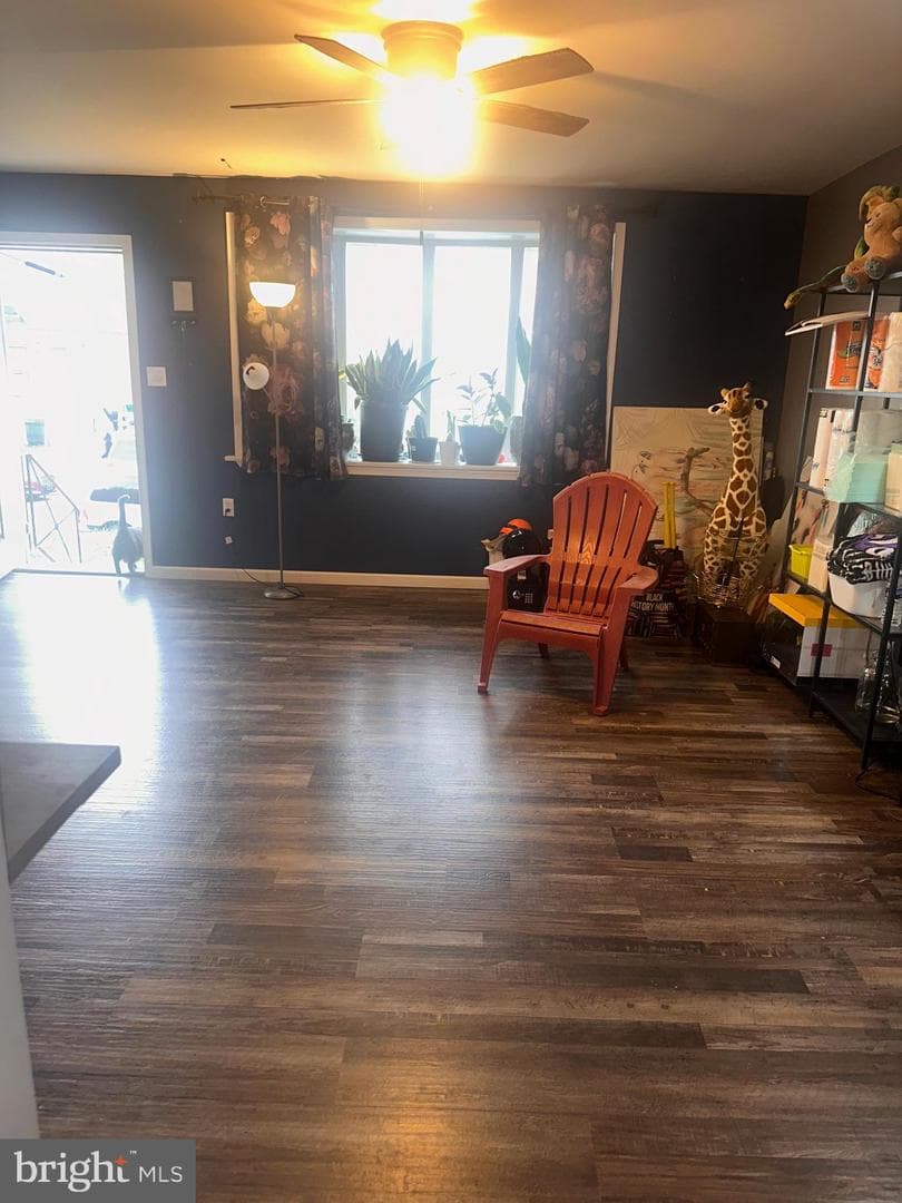 7141 Walker Street photo 3