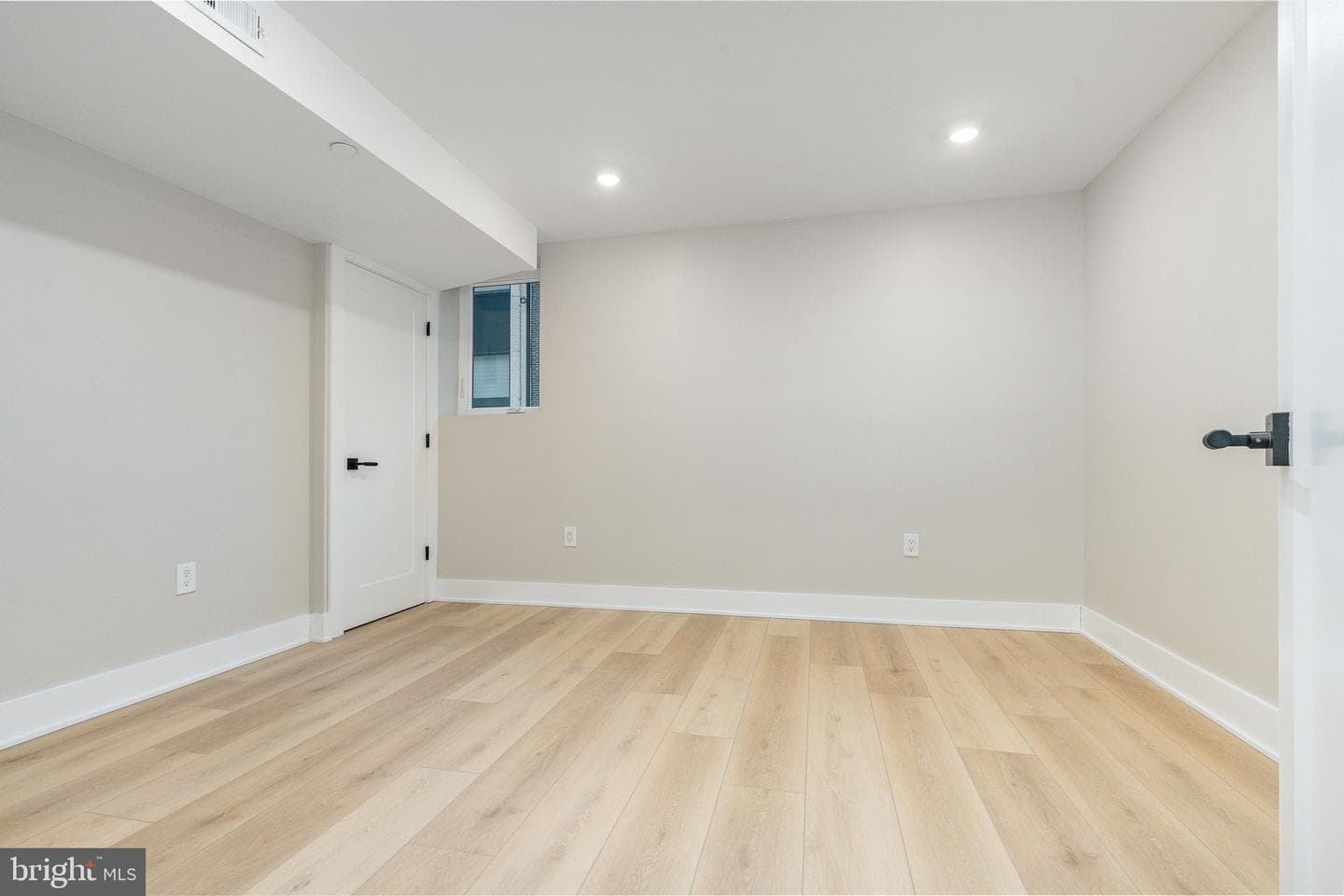 514 Manton Street photo 13