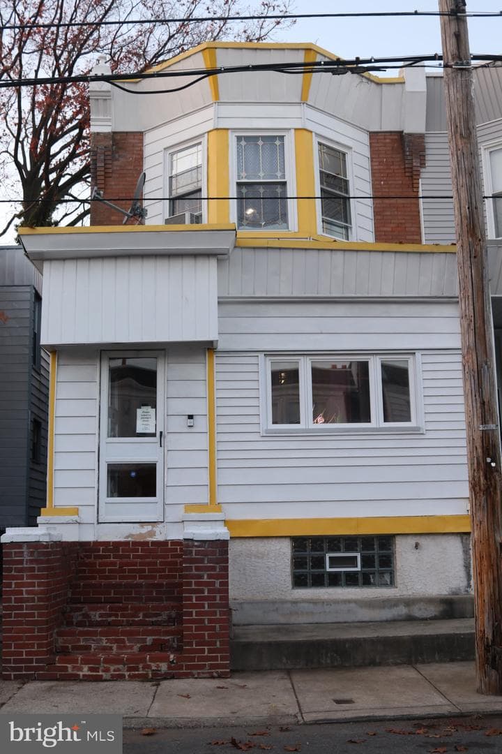 121 E Tulpehocken photo 35