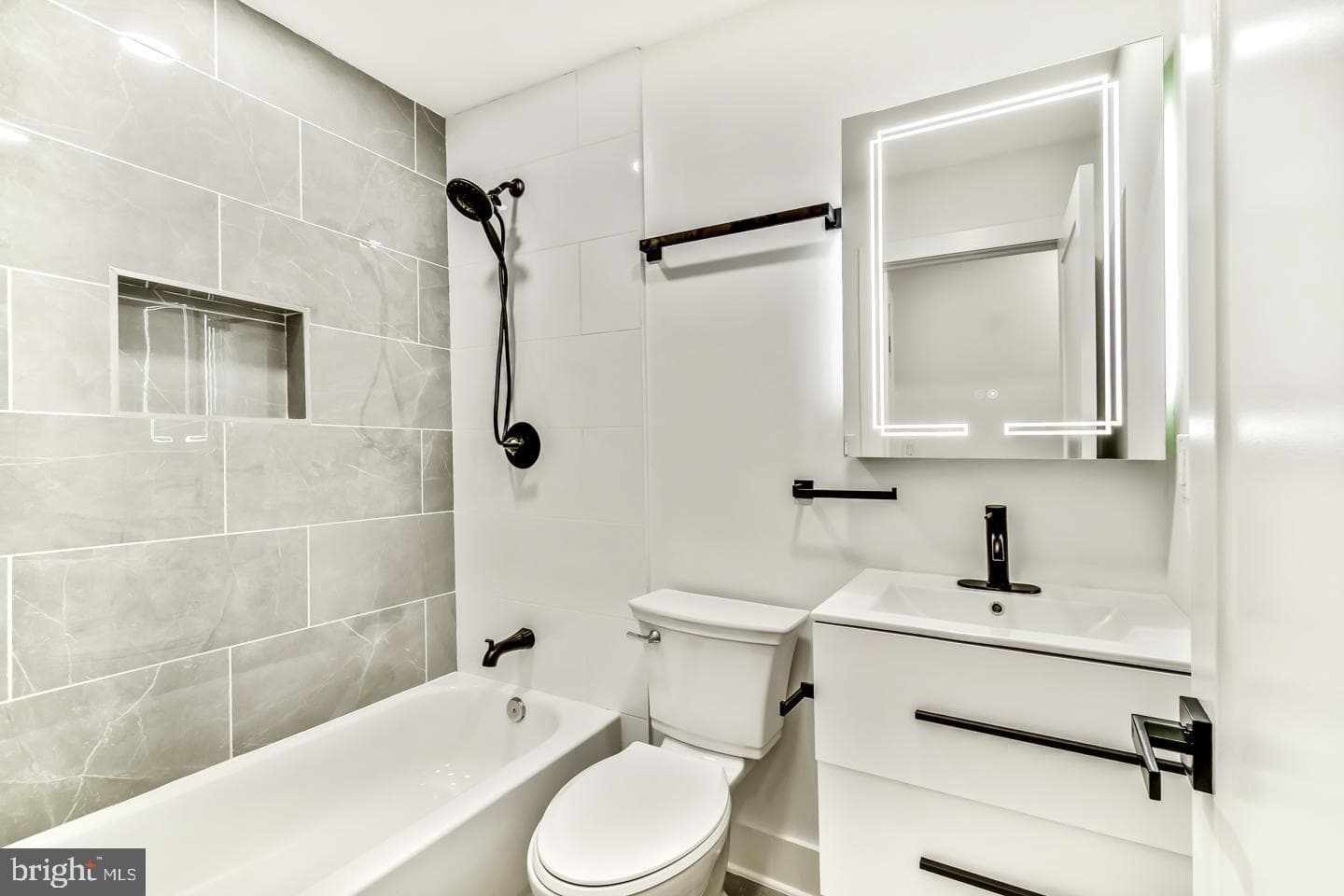 5640 Wyndale Avenue photo 18
