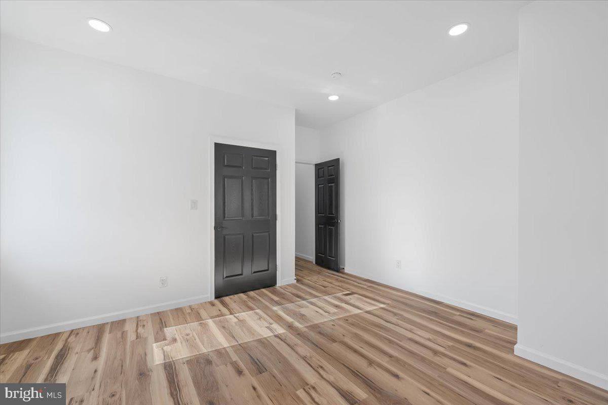1021 S 60th Street photo 26