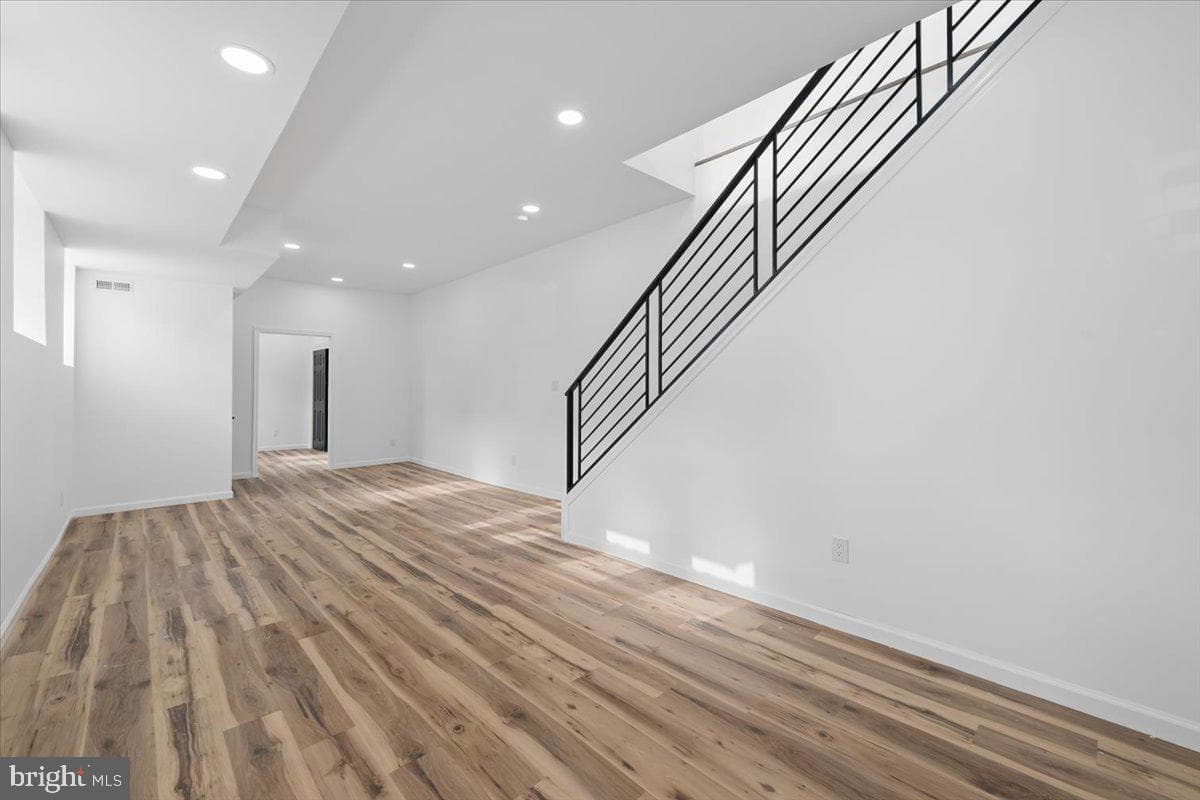 1021 S 60th Street photo 32