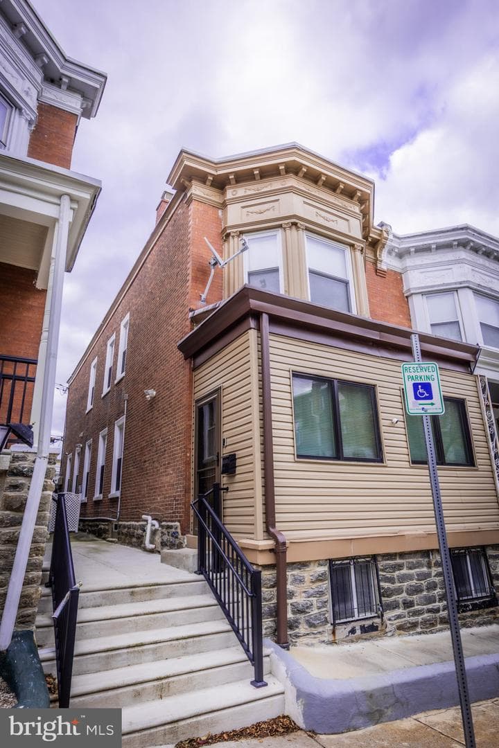 6113 Ross Street, Philadelphia
