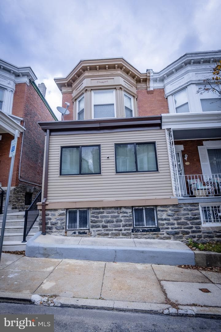 6113 Ross Street, Philadelphia