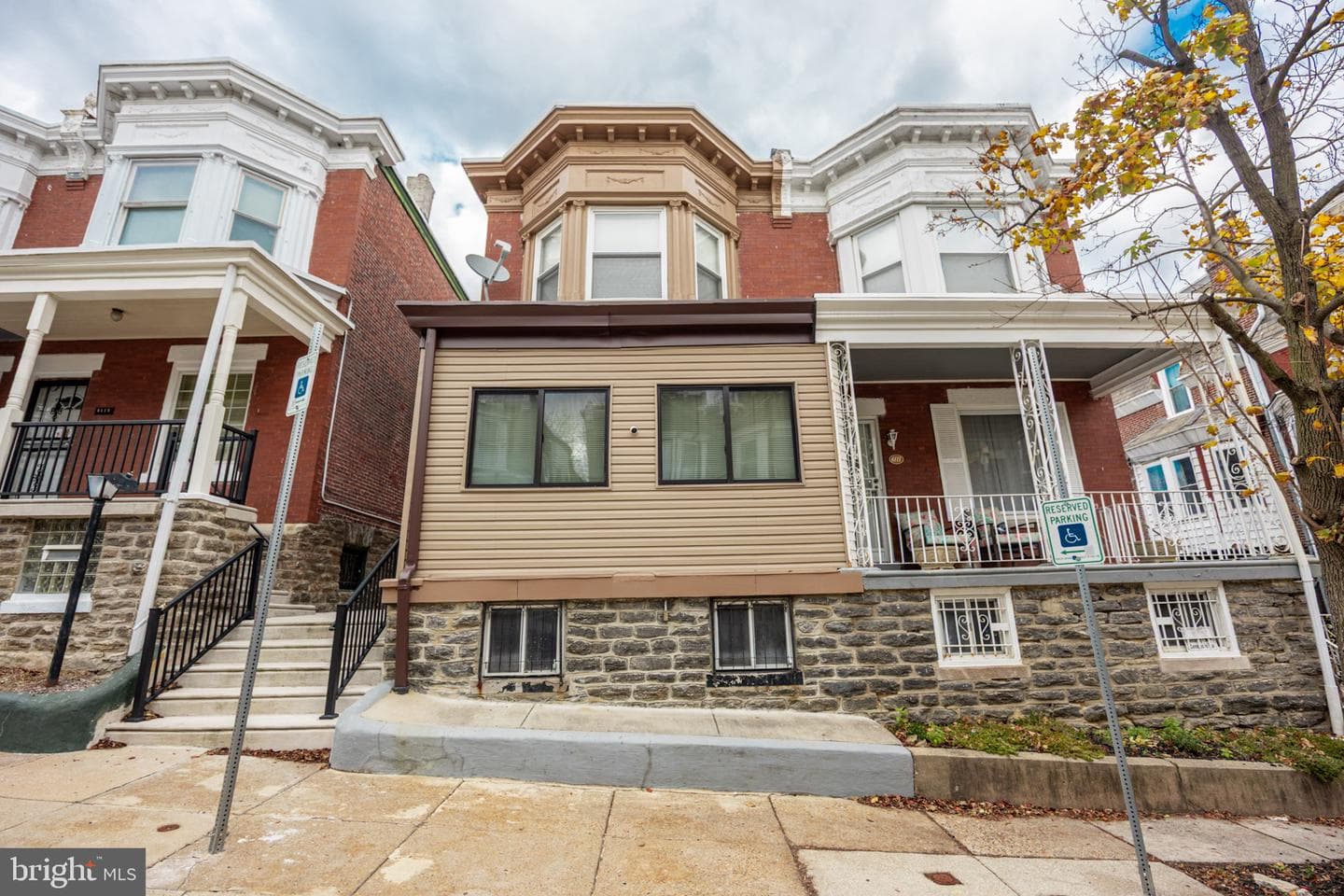 6113 Ross Street photo 3