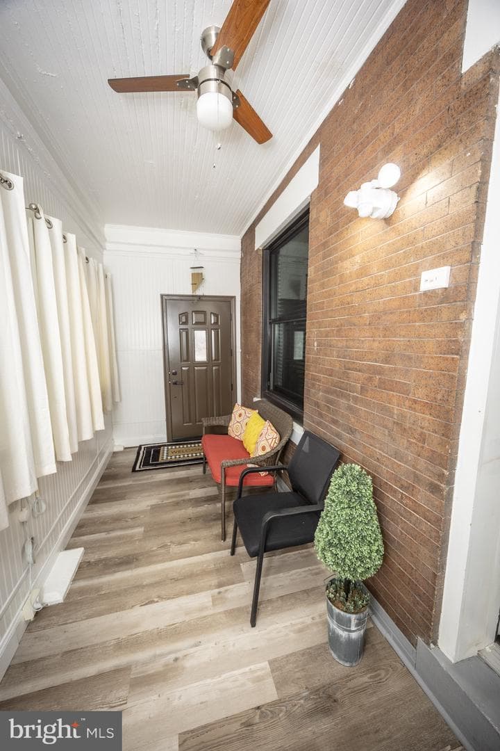 6113 Ross Street photo 4