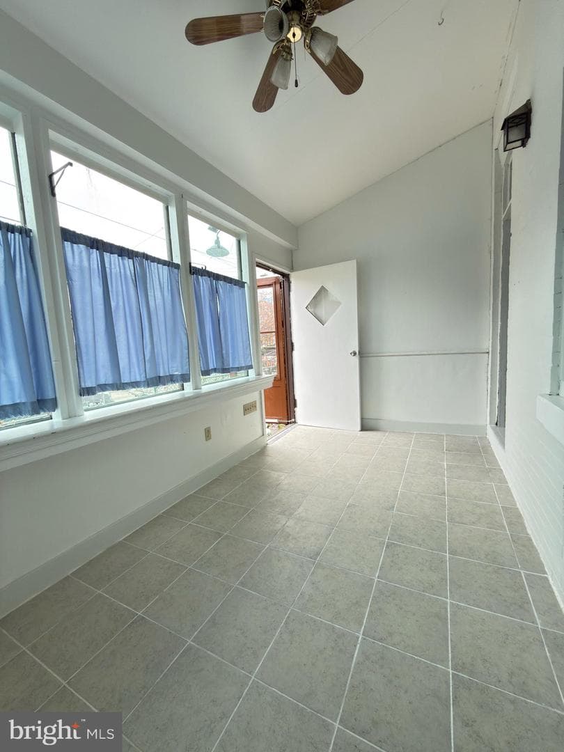 6916 Tulip Street photo 3