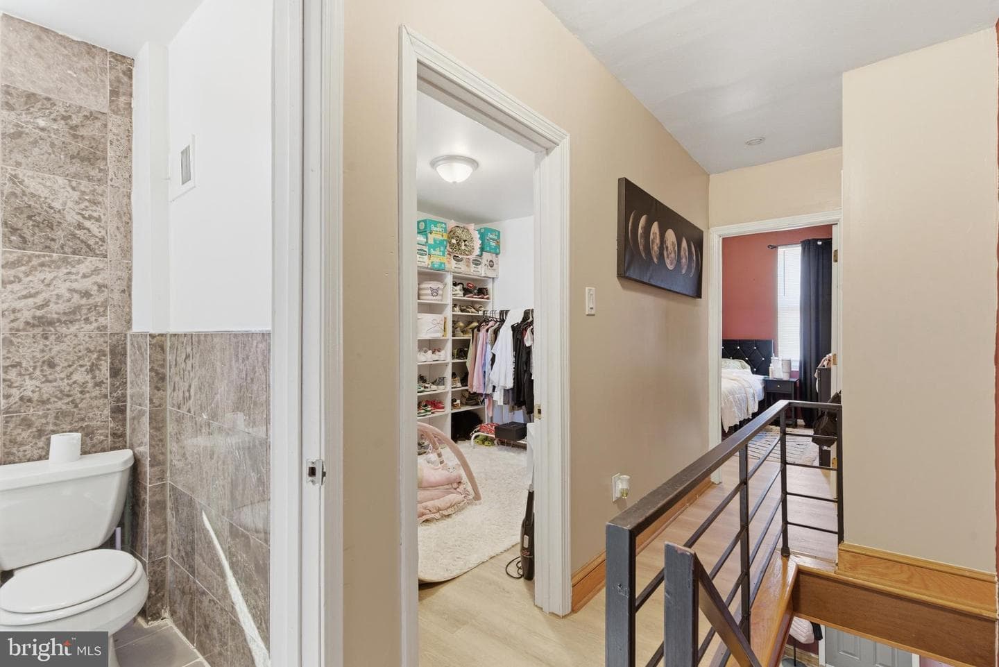 2503 E Oakdale Street photo 9