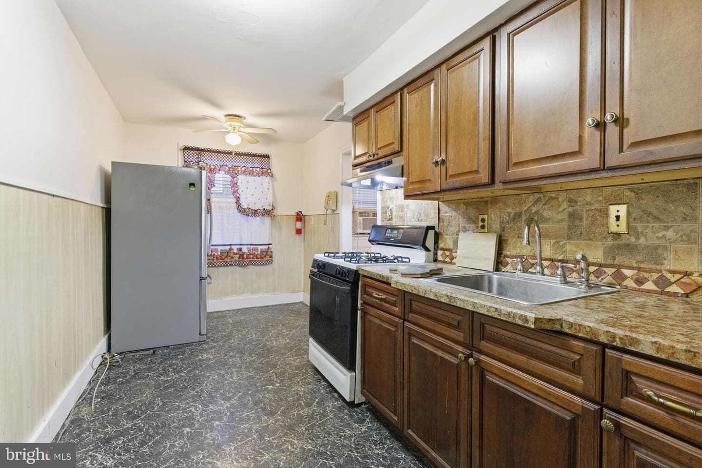 8266 Temple Road photo 9
