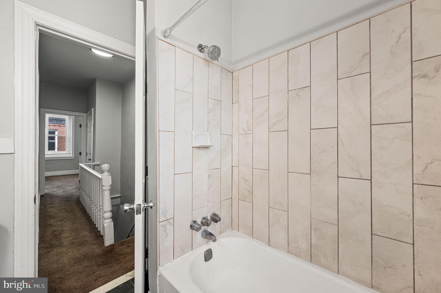 3103 N Croskey Street photo 13
