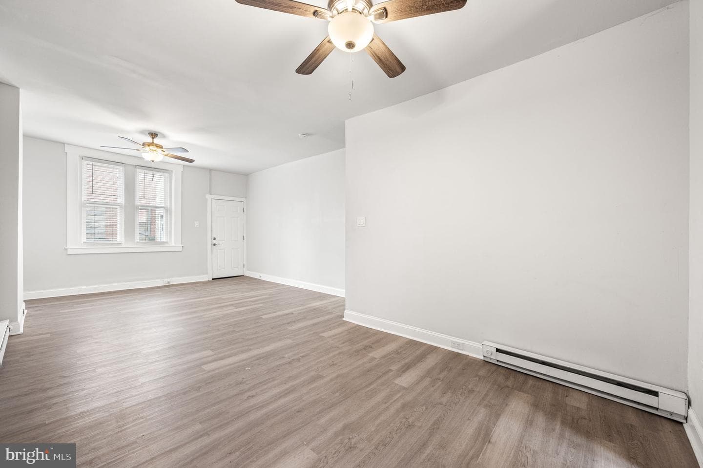 3103 N Croskey Street photo 7
