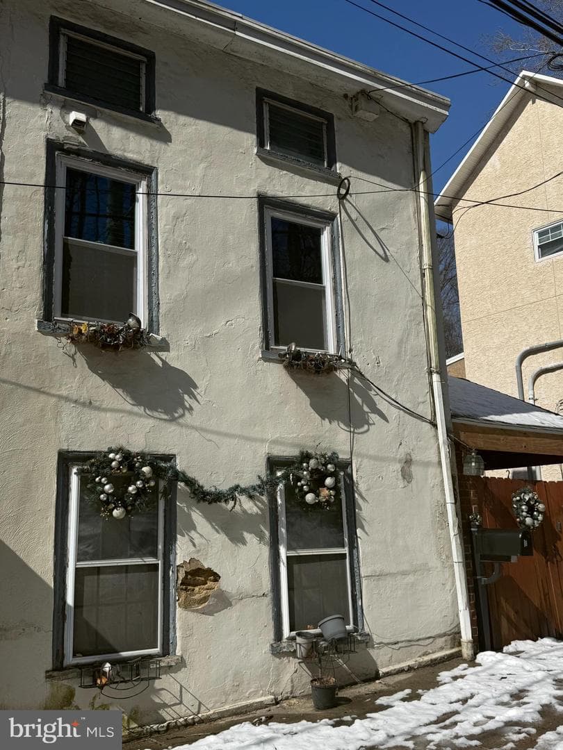 12 Shawmont Avenue, Philadelphia