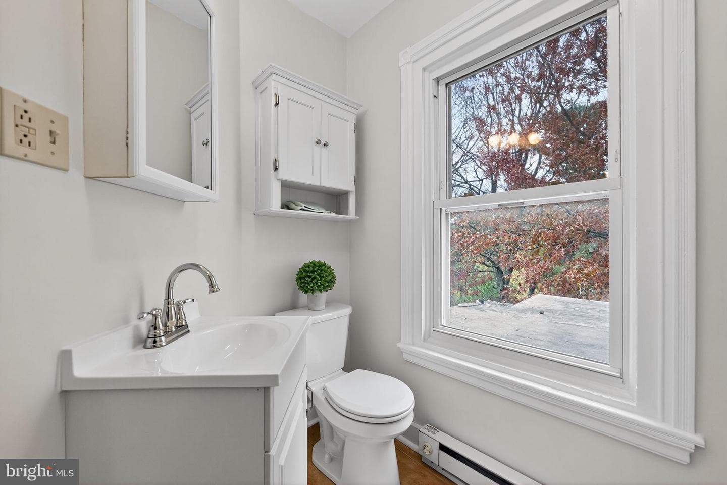 5443 Morris Street photo 24