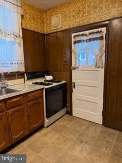 4640 Adams Avenue photo 7