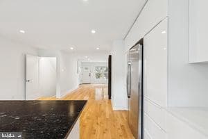 436 Brown Street photo 16