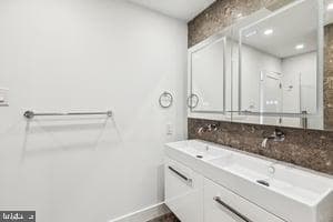 436 Brown Street photo 32