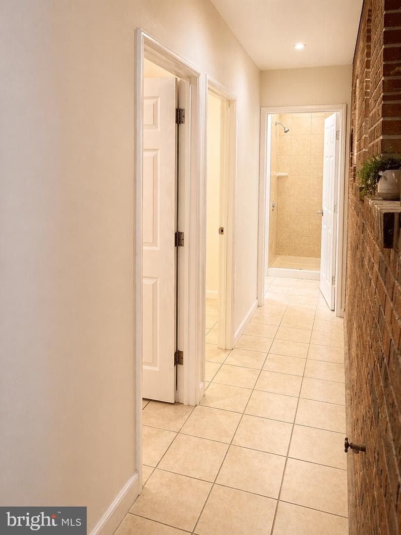 120 Overhill Avenue photo 13