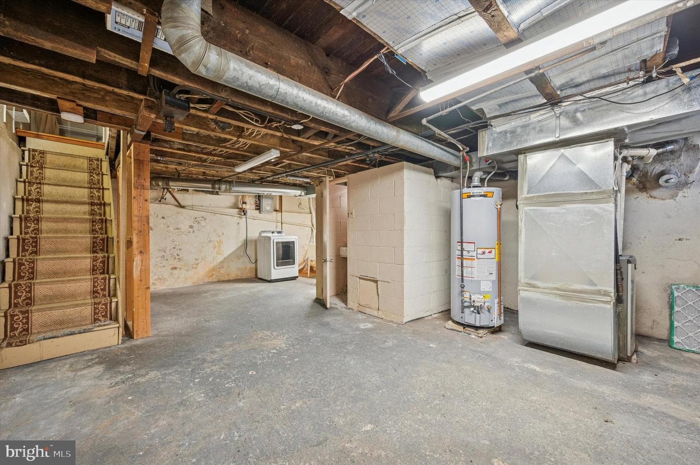 2038 Fairmount Avenue photo 21