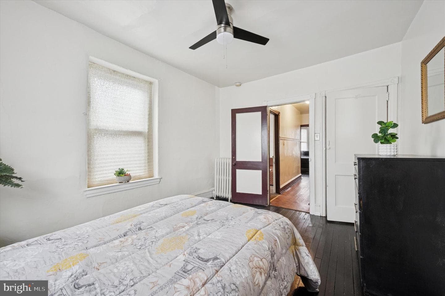236 S Melville Street photo 27