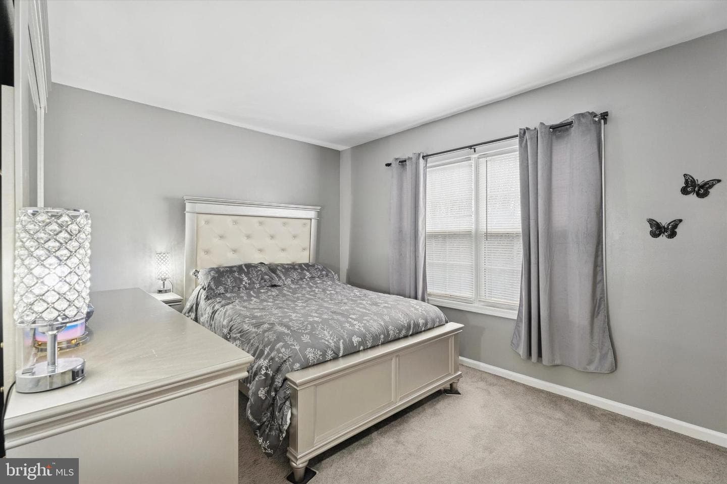 8319 Woolston Avenue photo 13