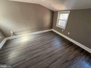 1224 Carlton Street photo 8