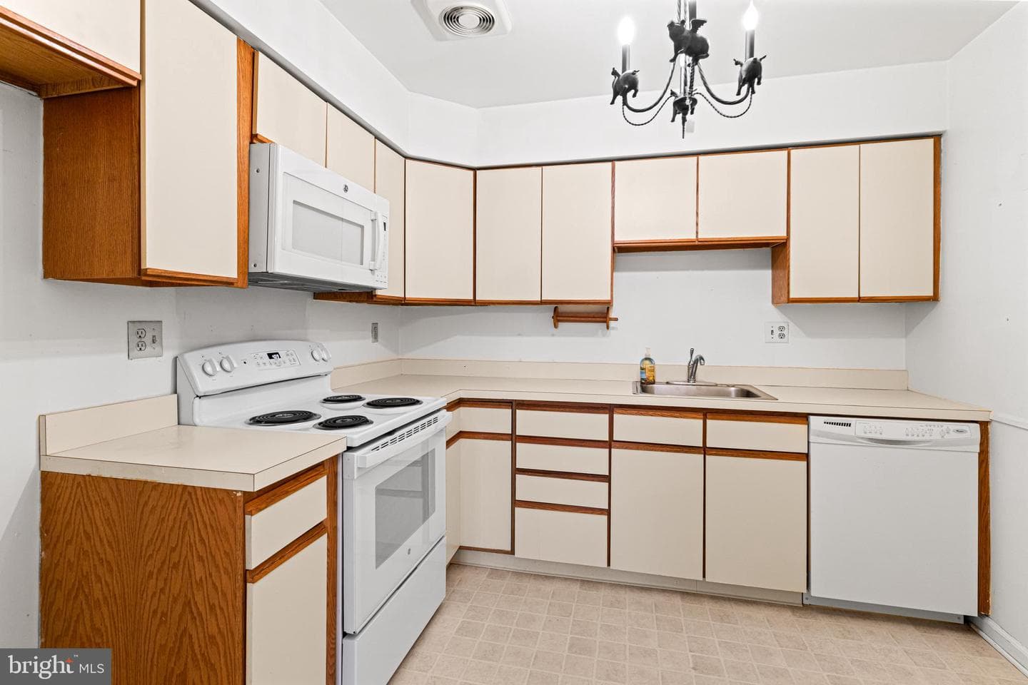 8708 Prospect Avenue #b4 photo 12